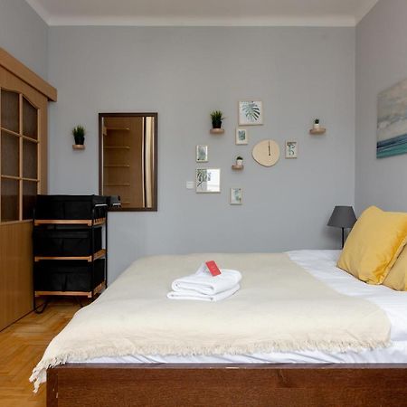 Grójecka Stara Ochota Apartment Varsóvia Exterior foto
